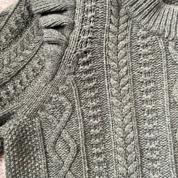 Hollydene Ruffle-Shoulder Pullover Sweater - Picture 3 of 6